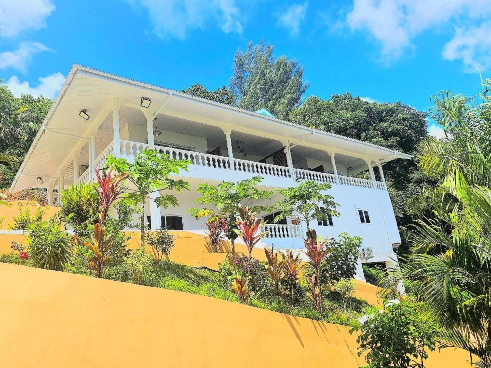 Au Cap Au Lever Du Soleil Guest House Sea View מראה חיצוני תמונה